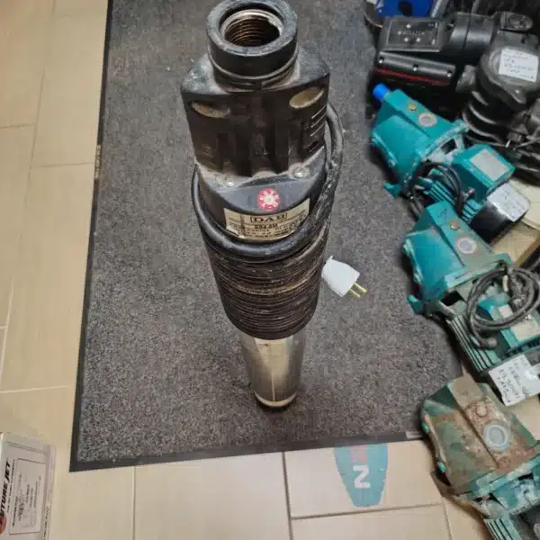 Használt DAB ES4-8M (230V) csőbúvár szivattyú csőbúvár szivattyú [ FLT-175 ]